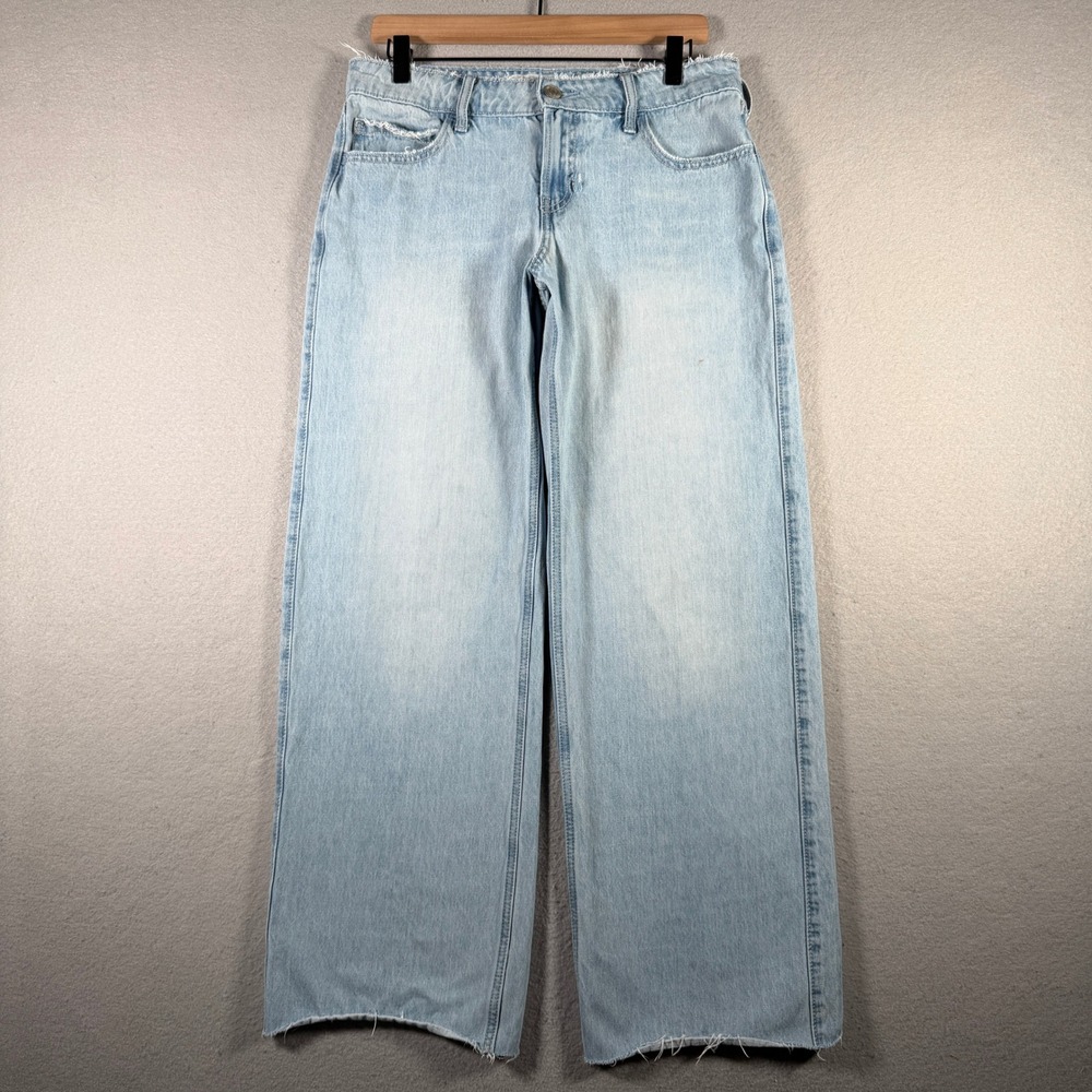 Hollister Low-Rise Baggy Jeans Light Wash Wide Leg Raw Hem W28 6R 32x30